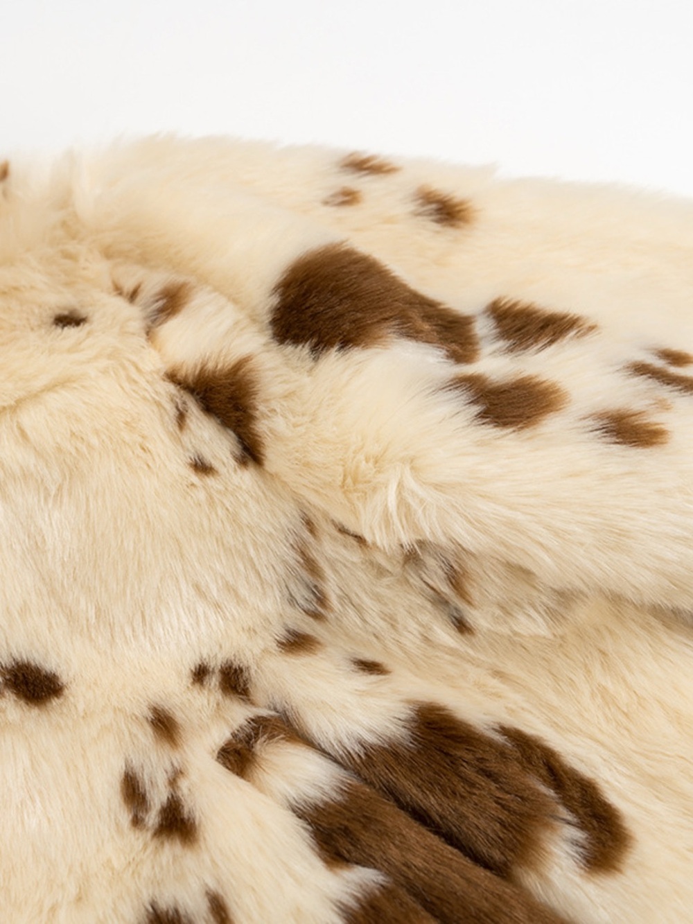 Faux Fur Zip Up Cropped Outerwear - Picture 13 of 14